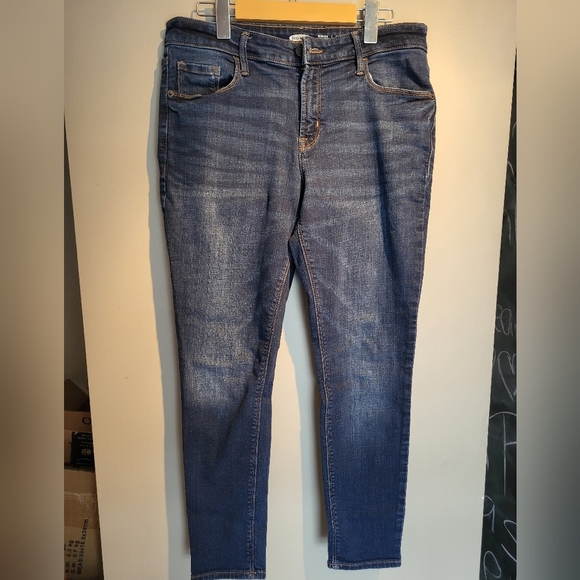 Old Navy Women Blue Jeans, Size 12 Short  (32x26) - Picture 1 of 6